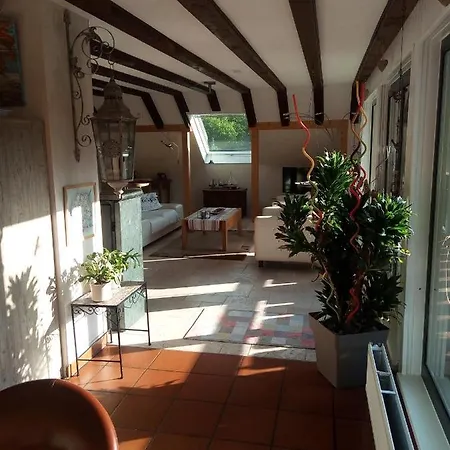 Apartment Silence - *