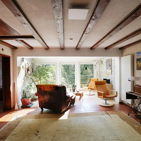 Apartment Silence -