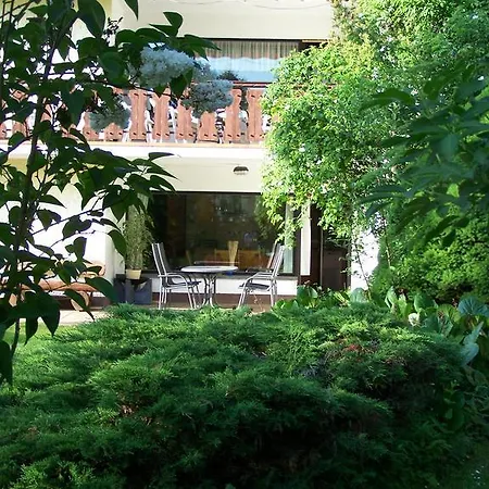 Silence Mit - 2 * Bad Muenstereifel